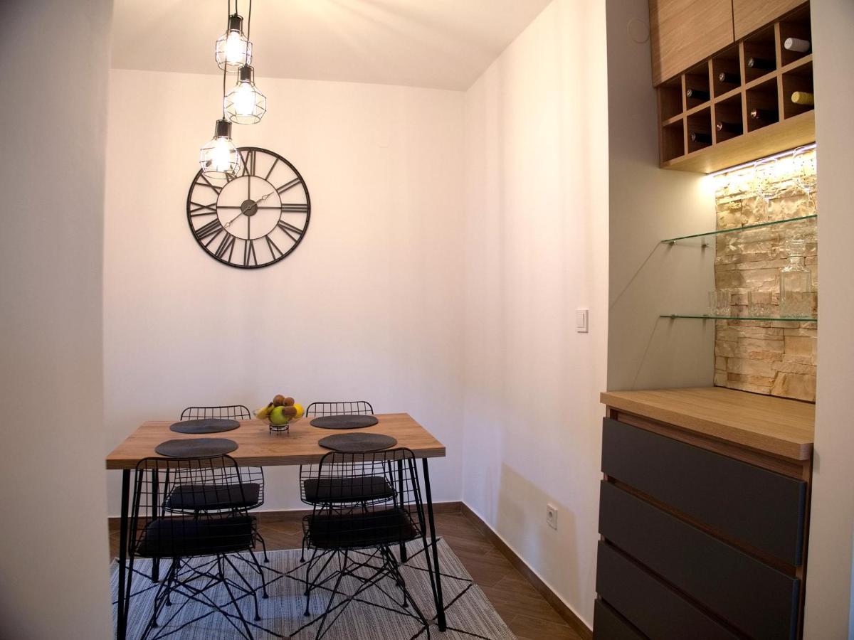 באר Adriatic Apartment מראה חיצוני תמונה